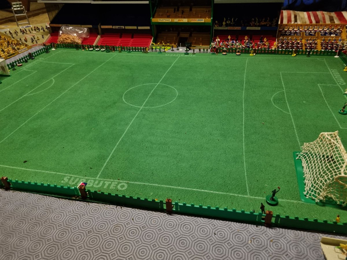 obafemireene's tweet photo. Stadium up in the loft coming along quite nicely. Need to sort some heat up there though! #subbuteo #loft #cold https://t.co/rMqXWVZLAk