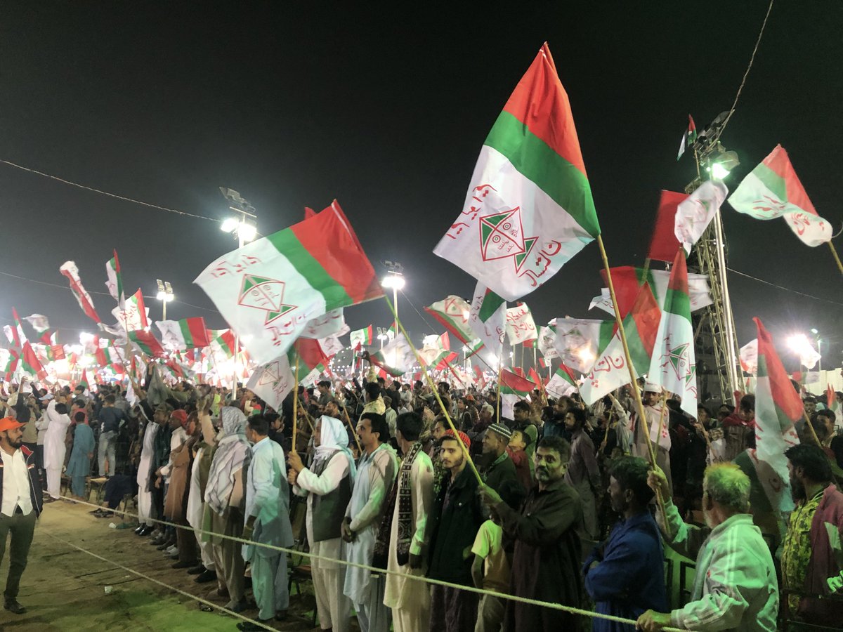 RealNomanKhan's tweet photo. بہار ہو بسنت ہو موسم کا کوئی بھی رنگ ہو
ہم چلیں گے اُس کے سنگ جسکا نشان پتنگ ہو 
امن ہو یا جنگ ہو
ہم مُہر لگائیں گے پتنگ پر 
#KorangiTownKaFaislaMQMPak 
@Conv_KMS @DFSMQM @KamalMQM @AnisMQM @SyedAminulHaque @AteebFurqan @allaboutmqm @MQMPKOfficial @IamNomanArif @iamkhalilshaikh @adeel2900 @realshazaq @RealAkramKK @Muhamma28794011 @SyedUsmanbaldia