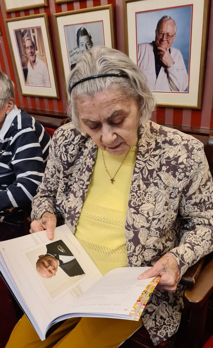 RoyalVariety's tweet photo. As we start #RoyalVarietyPerformance week, our wonderful residents at Brinsworth House, the beneficiaries of the show, have been sharing memories of past events. There are many more to be made @RoyalAlbertHall on 30th November! #Variety4Charity 🎭 https://t.co/uuEbf7Gpnj