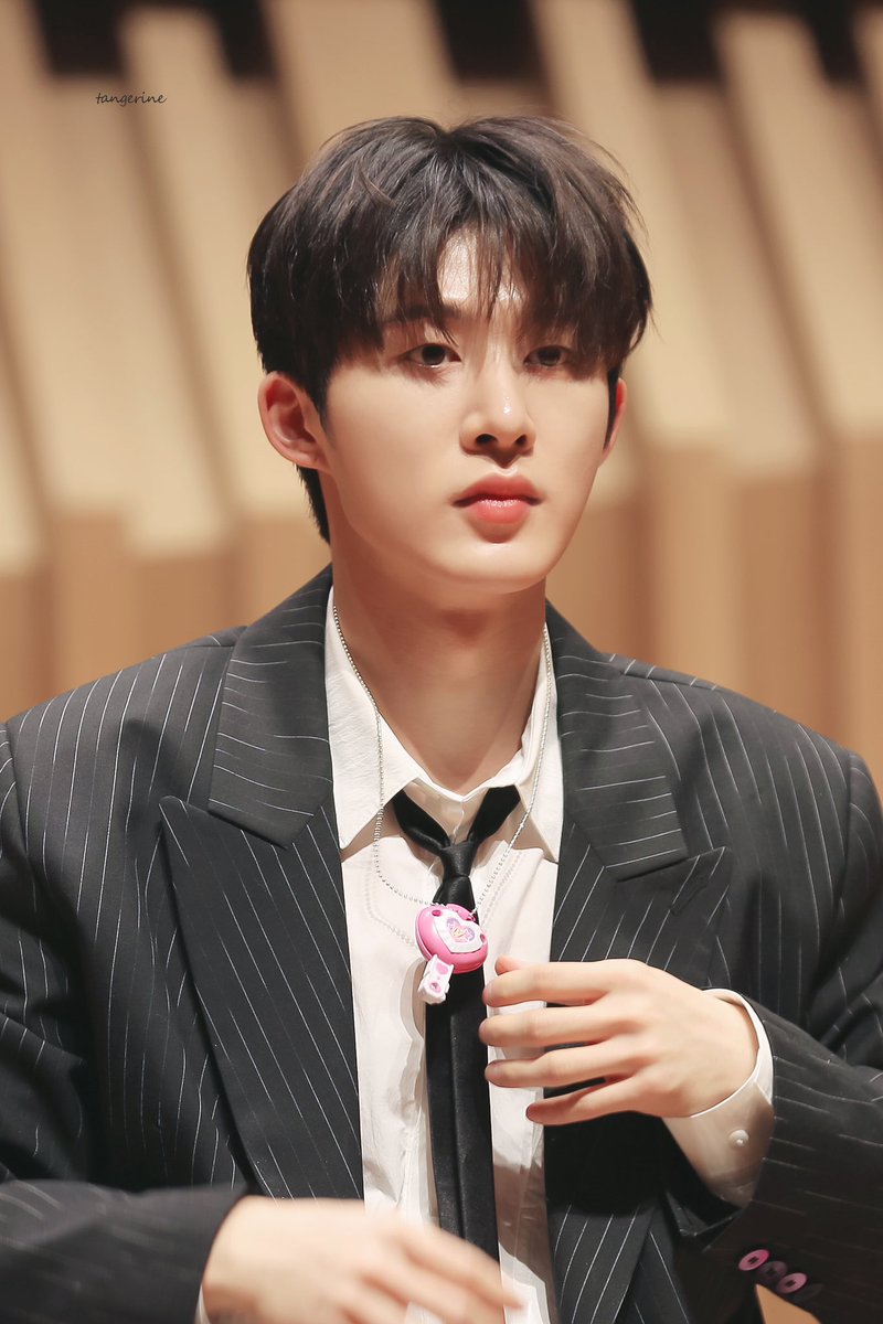231126 뮤직코리아

바이올린 연주해주세요🐥

<a href="/shxx131bi131/">김한빈</a> #BI #비아이 #김한빈