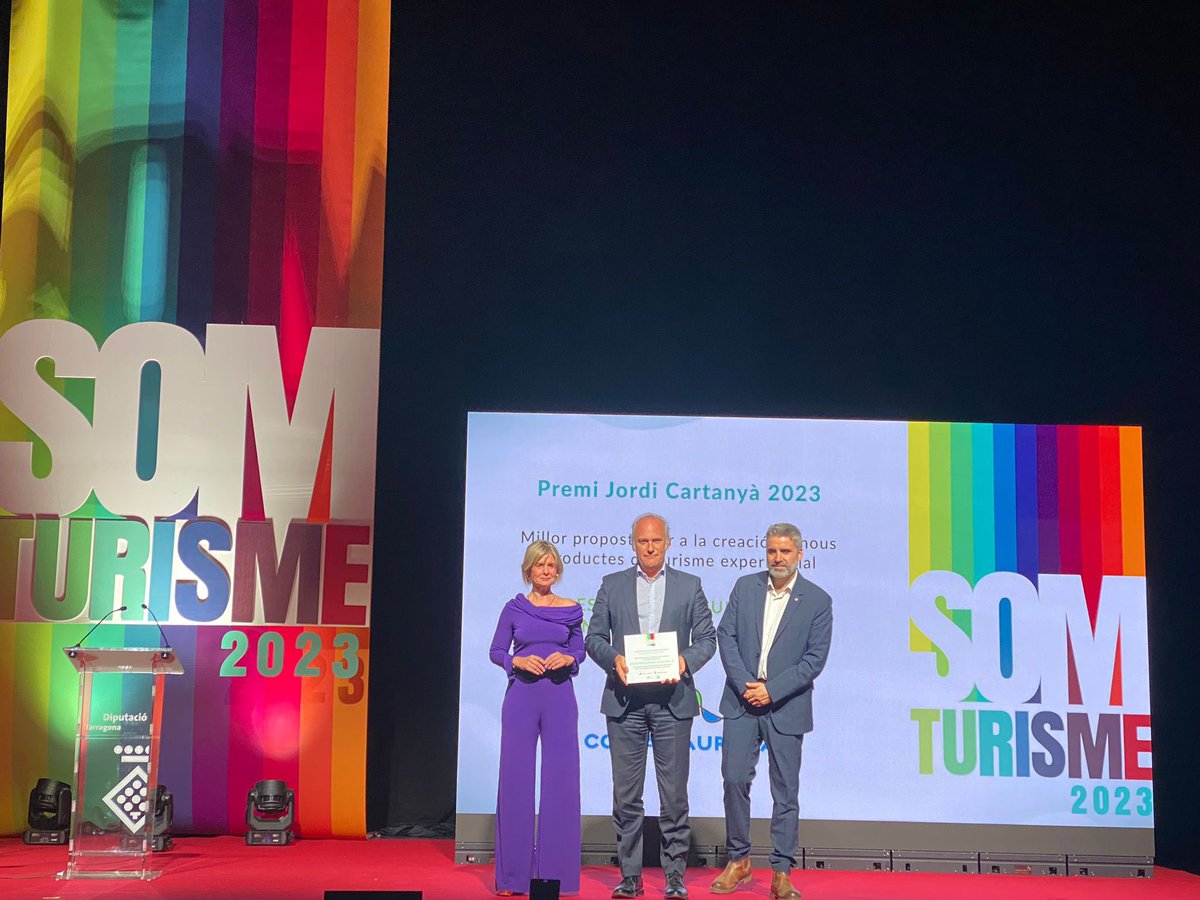 🙌 El Parc Samà guanya un dels Premis Jordi Cartanyà de Turisme, com a millor proposta per a la creació de nous productes de turisme experiencial! 👏

👉🏽 Camí Mendoza, regidora de Turisme, va assistir a l’acte celebrat divendres.

#EsquerraCambrils

Foto 1: Revista Cambrils