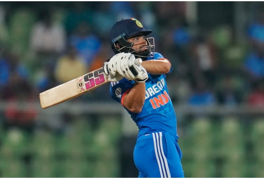 ManishJajra136's tweet photo. What a player Rinku Singh!! Indeed clean hitter of ball

#INDvsAUS
#IPLretention #IPLAuction #IPLTrade #IPL2024 #MumbaiTerrorAttacks #IPL2024Auction #MSDhoni𓃵
#GuvvalaBalaRajuWins #IPLretention 
#ICC #ICCT20WCQ https://t.co/8s2LD6H246