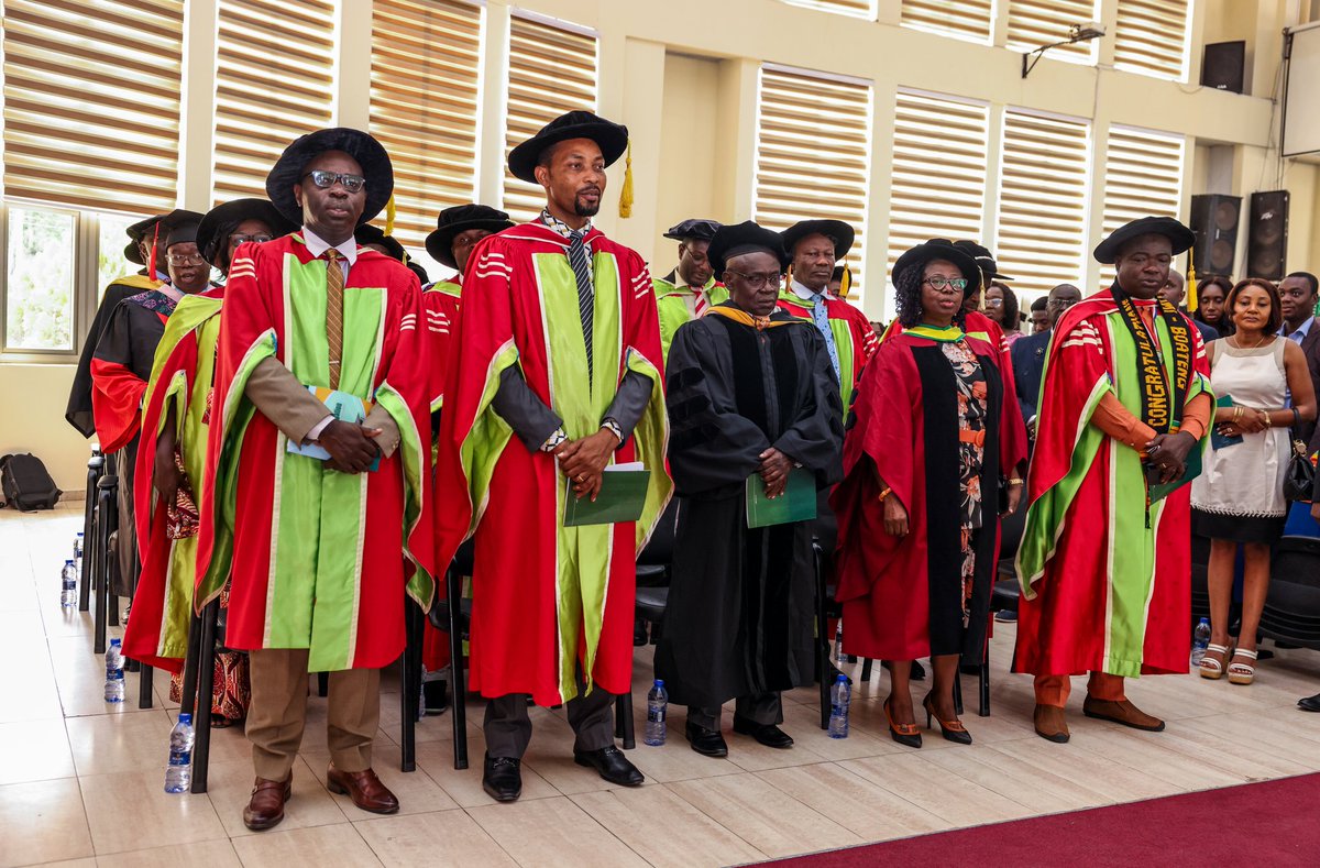 UMaTedugh's tweet photo. Out of the 767 graduating class of 2023, a total of 80 graduands were awarded PhD and MSc degrees. Undergraduate degrees awarded include 582 BSc Degrees, 7 Diplomas and 98 certificates.

Congratulations to all Graduates at the 15th Congregation. 

#15thCongregation https://t.co/DYiHrYaCWr