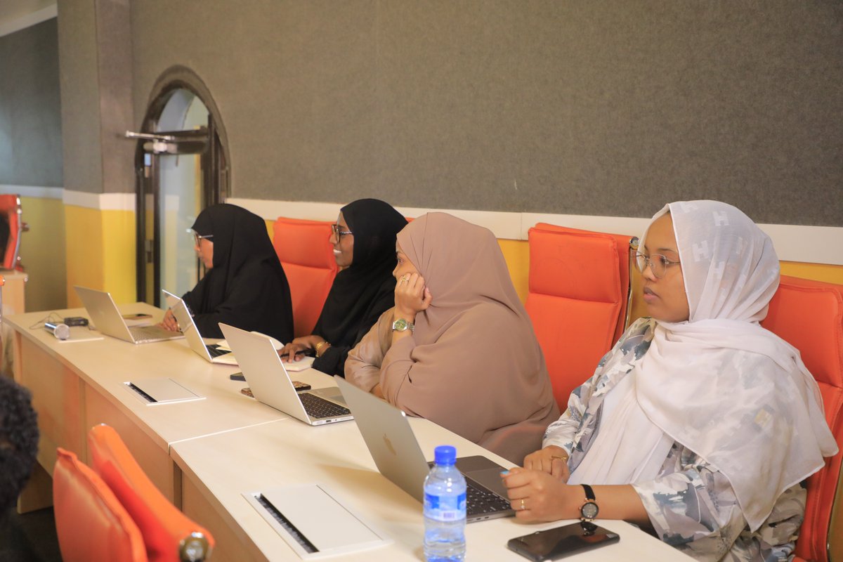 SIMADiLab's tweet photo. Each pitch not only reflects their potential but also the burgeoning spirit of innovation in Somalia.
These startups are more than business ventures; they're the architects of Somalia's future.
#SIMADiLab #BICSomali #Innovation #Entrepreneurship https://t.co/2LL7jYppl8