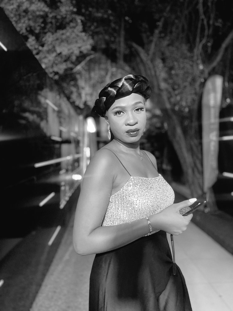 MofeOkorodudu's tweet image. My Weekend in two Pictures and a Video 😁
Twas Lit sha. Make I talk true. Tomorrow, Work Again (The King must Dance Naked).
Frame 1: Friday
Frame 2: Saturday
Frame 3: Sunday
#mofeokorodudu #busyweekend #3looks