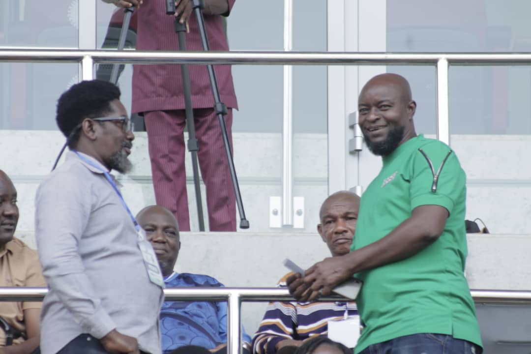 Ikwerreman's tweet photo. Nice to catch up with former @NGSuperEagles winger, @finidisports, Rivers State Sports Commissioner, Chris Green and coach @yemastarcoach at the Nest of Champions Uyo. @RiversUnitedFC v APC Lobito.
Game number 1112
#Project2000Games https://t.co/eKRaffV4Zo