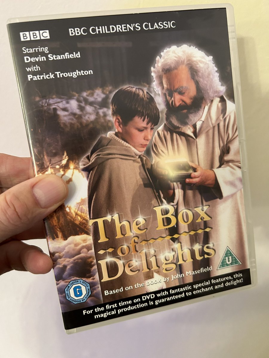 It’s time!
#theboxofdelights #bbcchildrensdrama #patricktroughton #johnmasefield #christmastradition #devinstanfield #robertstephens #christmas1984  #christmas2023