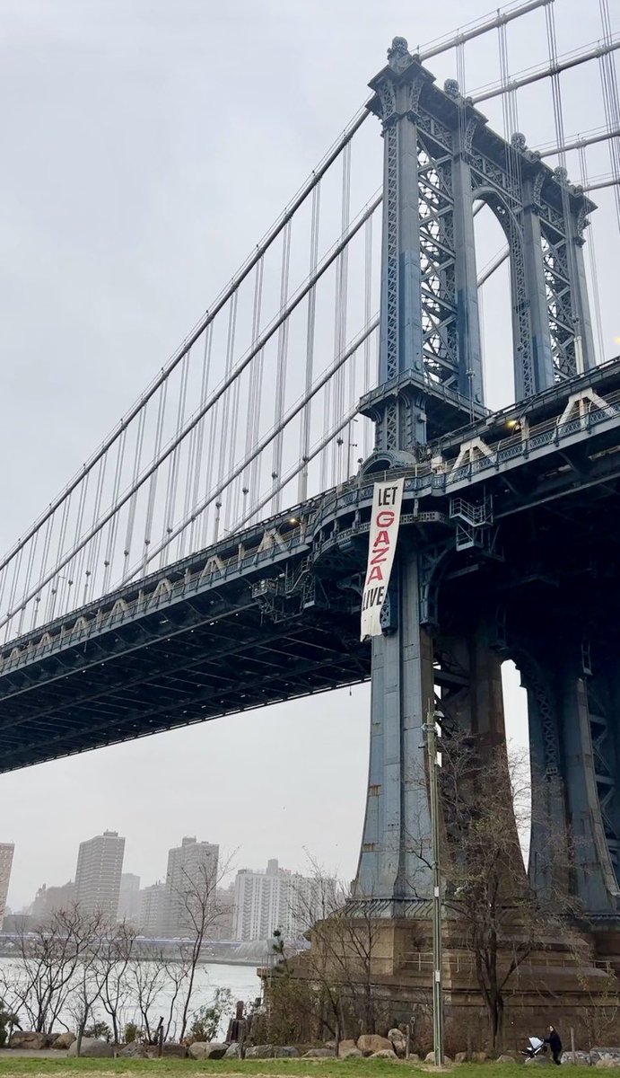 There are only two days left before the Israeli government resumes its genocidal onslaught on the people of Gaza – with US funding and weapons. 

We are taking over the Manhattan Bridge in the biggest civil disobedience in NYC since the Iraq war to demand: Permanent ceasefire NOW