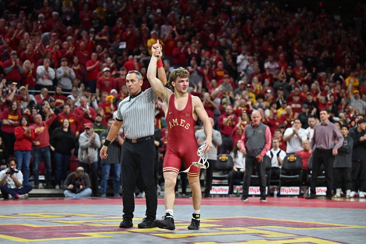 That’s one bad dude.

🌪️🚨🌪️