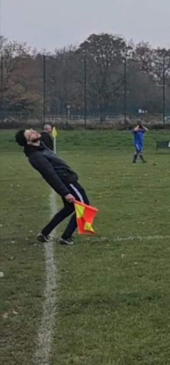 wandererswoko's tweet photo. FT - Game 9 - Wokingham Wanderers 3-0 AFC Dukes Reserves +3️⃣✅

Admin is leaving for the airport shortly so instead of a Romano-esque summary you can have a few words from the skipper via Whatsapp➡️

🎥Couple of videos in there for you too. 

📆 Onto the next test…Finch away https://t.co/mzdunUe8f1