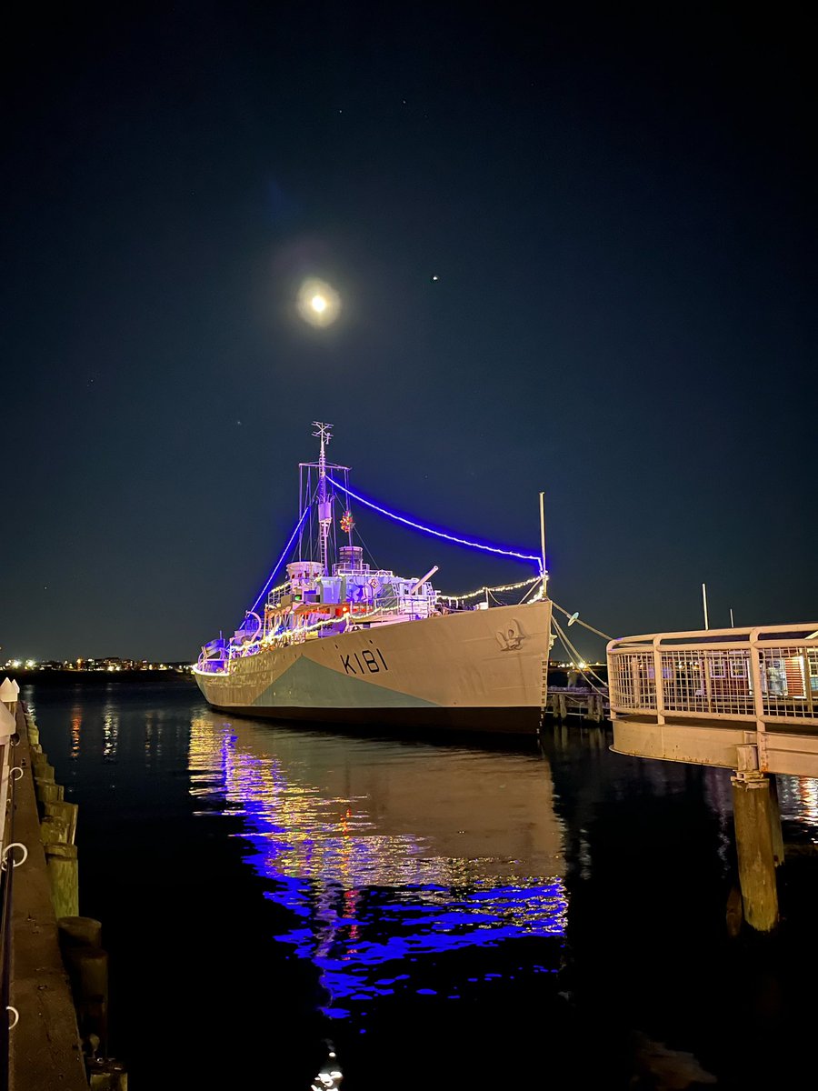 Andy Fillmore 🇨🇦 (@andyfillmorehfx) on Twitter photo ‘Tis the season for Christmas tree lightings! After visiting opening night at <a href="/evergreenfestns/">Evergreen Festival</a> I stopped by <a href="/HMCSSACKVILLE1/">Canadian Naval Memorial Trust</a> for their holiday reception as they lit up Canada’s oldest warship — both inside and out. #Halifax ‘Tis the season for Christmas tree lightings! After visiting opening night at <a href="/evergreenfestns/">Evergreen Festival</a> I stopped by <a href="/HMCSSACKVILLE1/">Canadian Naval Memorial Trust</a> for their holiday reception as they lit up Canada’s oldest warship — both inside and out. #Halifax