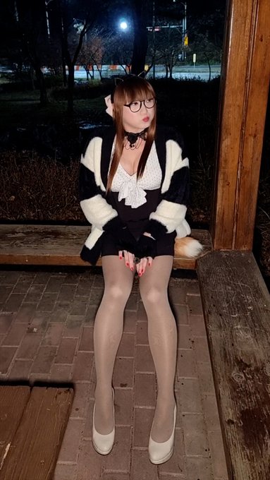 프로기노바+알닥톤 7개월째 복용중  성욕은 없고..발기는 흐물흐물하게 됩니다 자위를 해도 오르가즘 못느끼고 맑은 정액이나와요 고환은 엄청 작아졌어요 몸에힘도 없고 빨리피곤해져요  3개월이상<a href="/tag/mvsales"class="tags"><span>#mvsales</span></a>