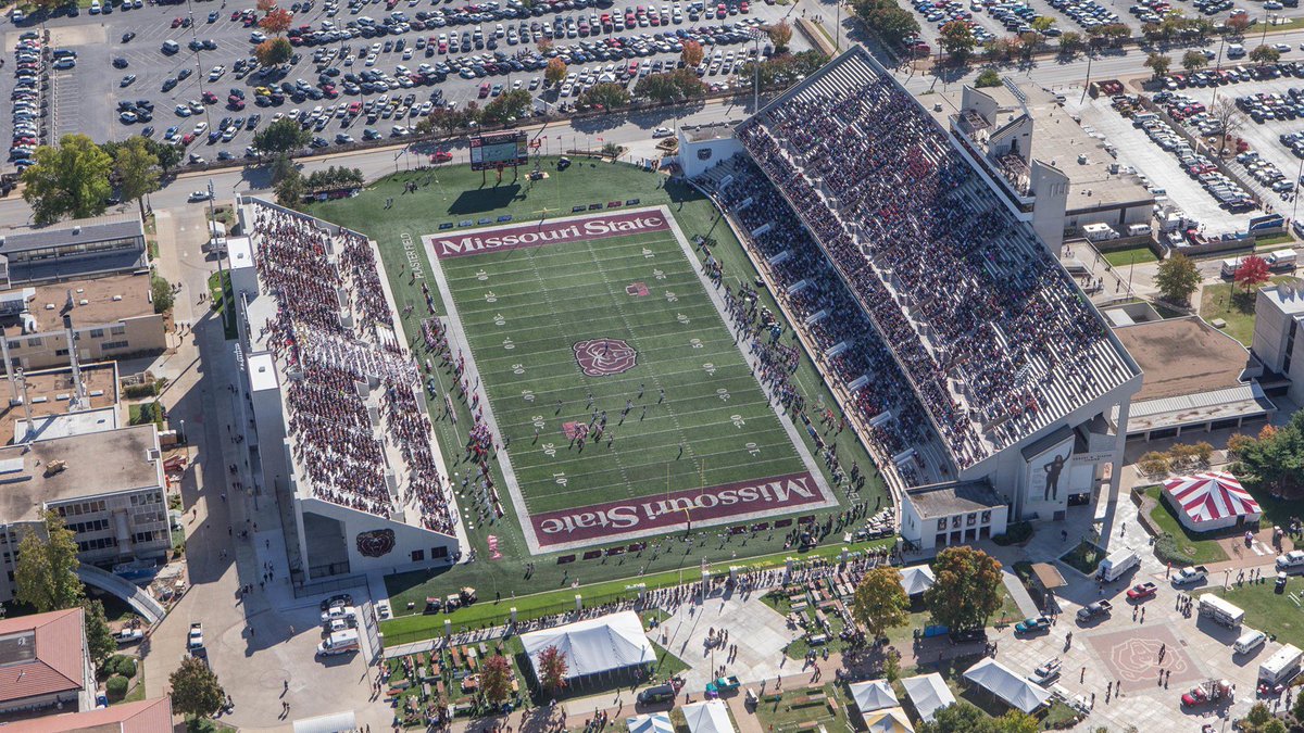 Myles Parker (@mylesparker6) on Twitter photo Extremely blessed to receive an offer from Missouri State University!! <a href="/WideOutWhisperr/">Coach DonteEllington</a> <a href="/SkysTheLimitWR/">Margin Hooks</a> <a href="/BSublet/">BSUB</a> <a href="/34CoachLed/">Kelly Ledwith</a> <a href="/SMC_CorsairFB/">SMC_FB</a> <a href="/CG1three/">Chris Givens</a> Extremely blessed to receive an offer from Missouri State University!! <a href="/WideOutWhisperr/">Coach DonteEllington</a> <a href="/SkysTheLimitWR/">Margin Hooks</a> <a href="/BSublet/">BSUB</a> <a href="/34CoachLed/">Kelly Ledwith</a> <a href="/SMC_CorsairFB/">SMC_FB</a> <a href="/CG1three/">Chris Givens</a>