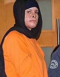 Bu twit dizisini okuyun ve paylaşın lütfen! 👇

“Parmaklıklar Arkasındaki Unutulan Kahramanlar"

Bugünün kahramanı: Israa Ja'abees