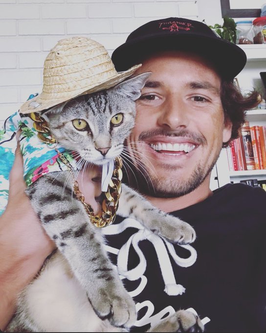 You don&rsquo;t want to know what it took to get this outfit on Luna! https://t.co/GYadbINKdE<a href="/tag/southbay"class="tags"><span>#southbay</span></a><a href="/tag/beachday"class="tags"><span>#beachday</span></a>