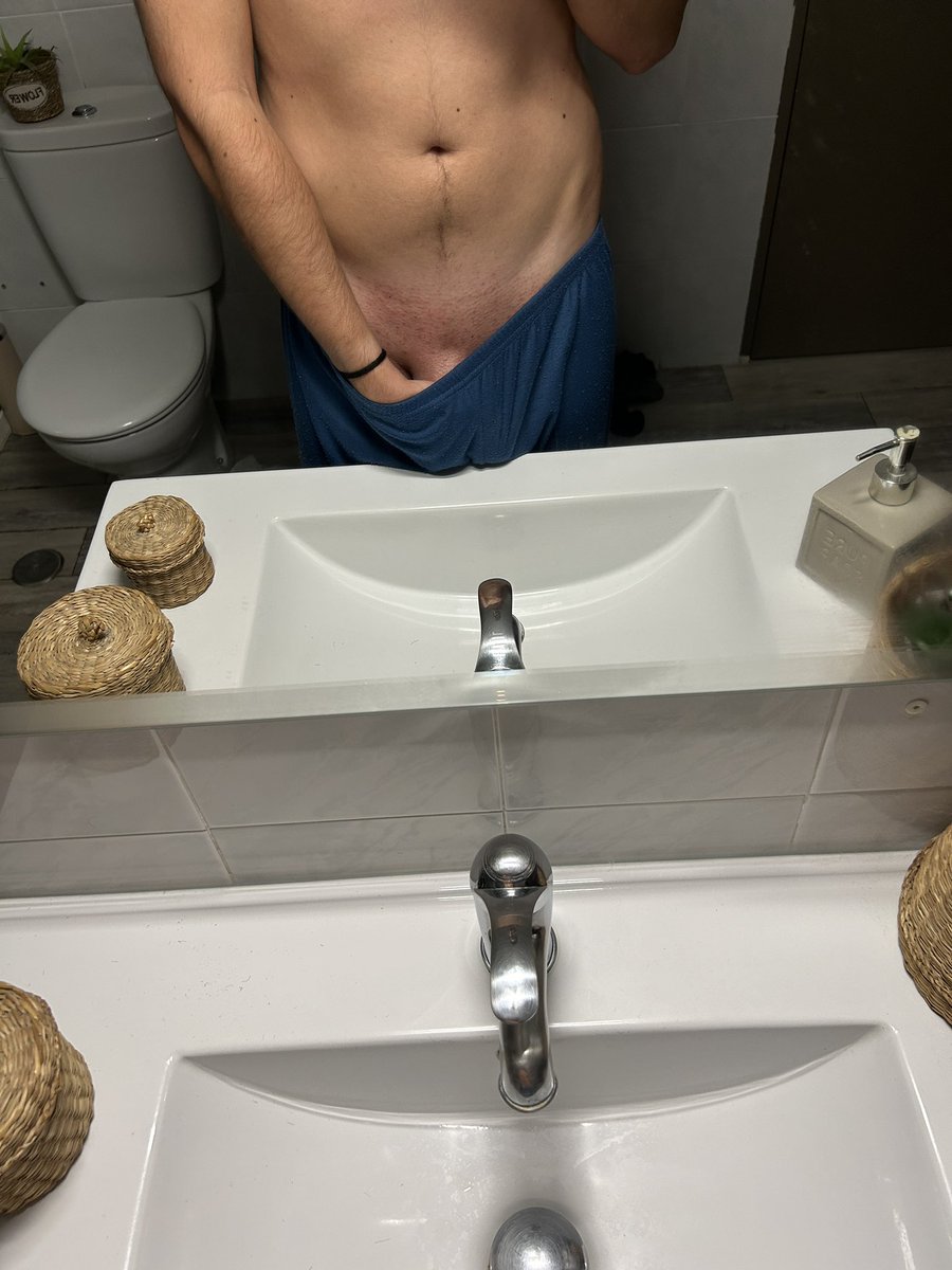 Marquiitos1998's tweet photo. Rt y me quito el pantalon por privv 🥵🫣😇 https://t.co/iiTx8KKwRs
