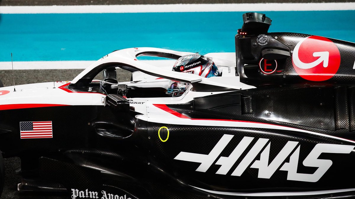 formularacers_'s tweet photo. Haas in 2018: 93 points

Haas from 2019-2023: 80 points

📉 https://t.co/RLV3Z5jTHi