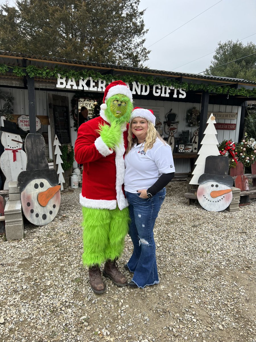 Stop by Santa on the Farm…at the Mink Street Market…going on now!
