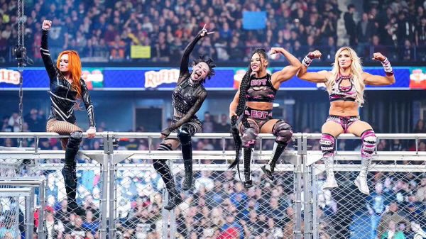MsCharlotteWWE's tweet photo. 🫶🏻 https://t.co/fFmUzTgZmf