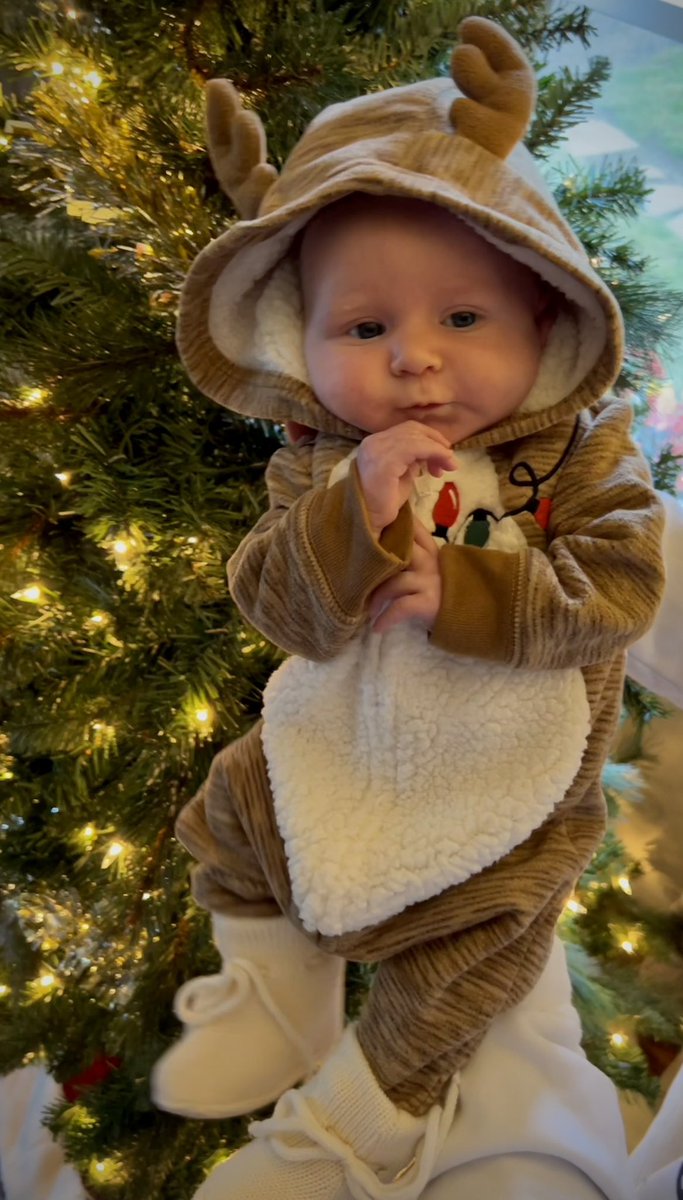 Waiting for Santa!!!