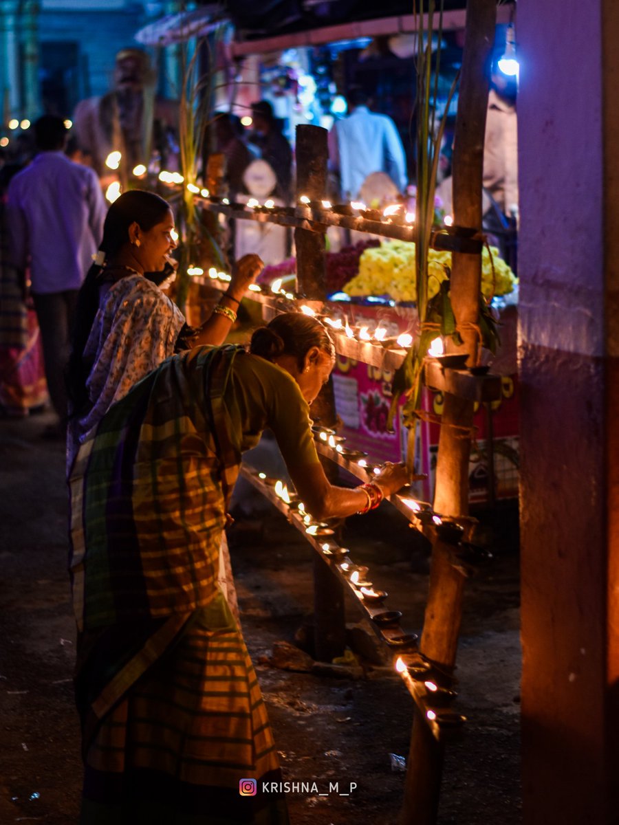 krishna_m_p's tweet photo. Candid moments 💙
ಉಡುಪಿ ಲಕ್ಷದೀಪೋತ್ಸವ - 2023
.
.
#krishnamatta #lakshadeep #templetown #udupidairies #festivalseason #travelkarnataka #ngtindia #nikonphotography https://t.co/E6YTsCQF9u