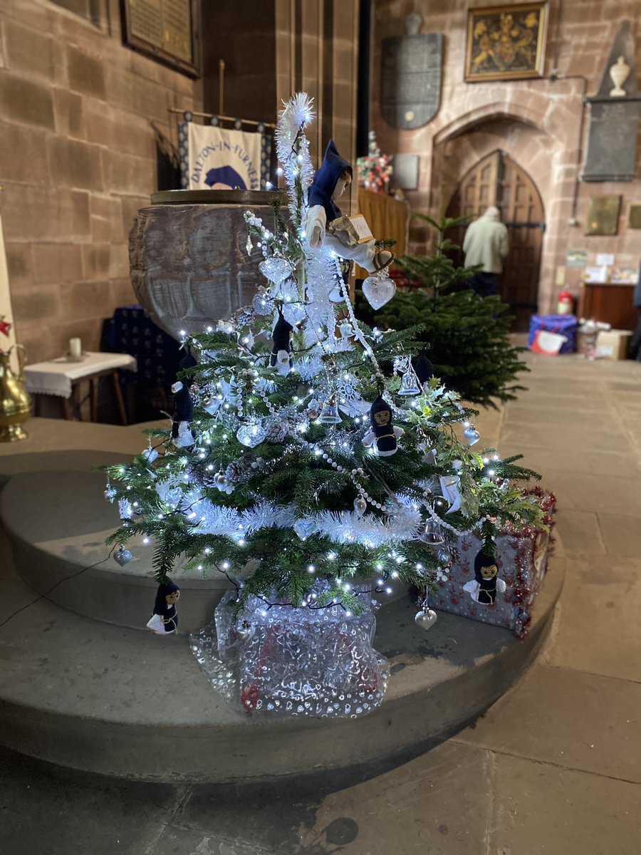 Love this task each year! Especially love the little monks representing the rhyme “Frere Jacques”. #daltonstmarys #ChristmasTreeFestival #furnessAbbey #rhymes #silverandwhite