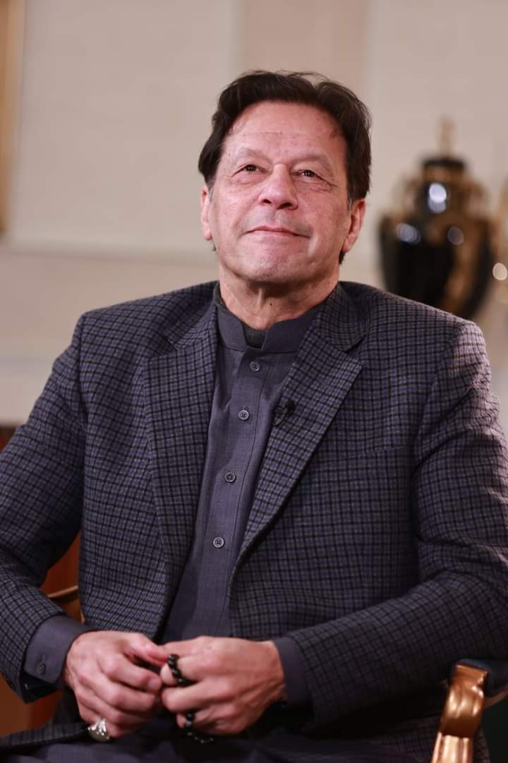 چئیرمن تحریک انصاف صرف عمران خان ہی ہے کسی اور کو پارٹی پر قبضہ نہیں کرنے دیں گے
مائنس عمران خان نا منظور