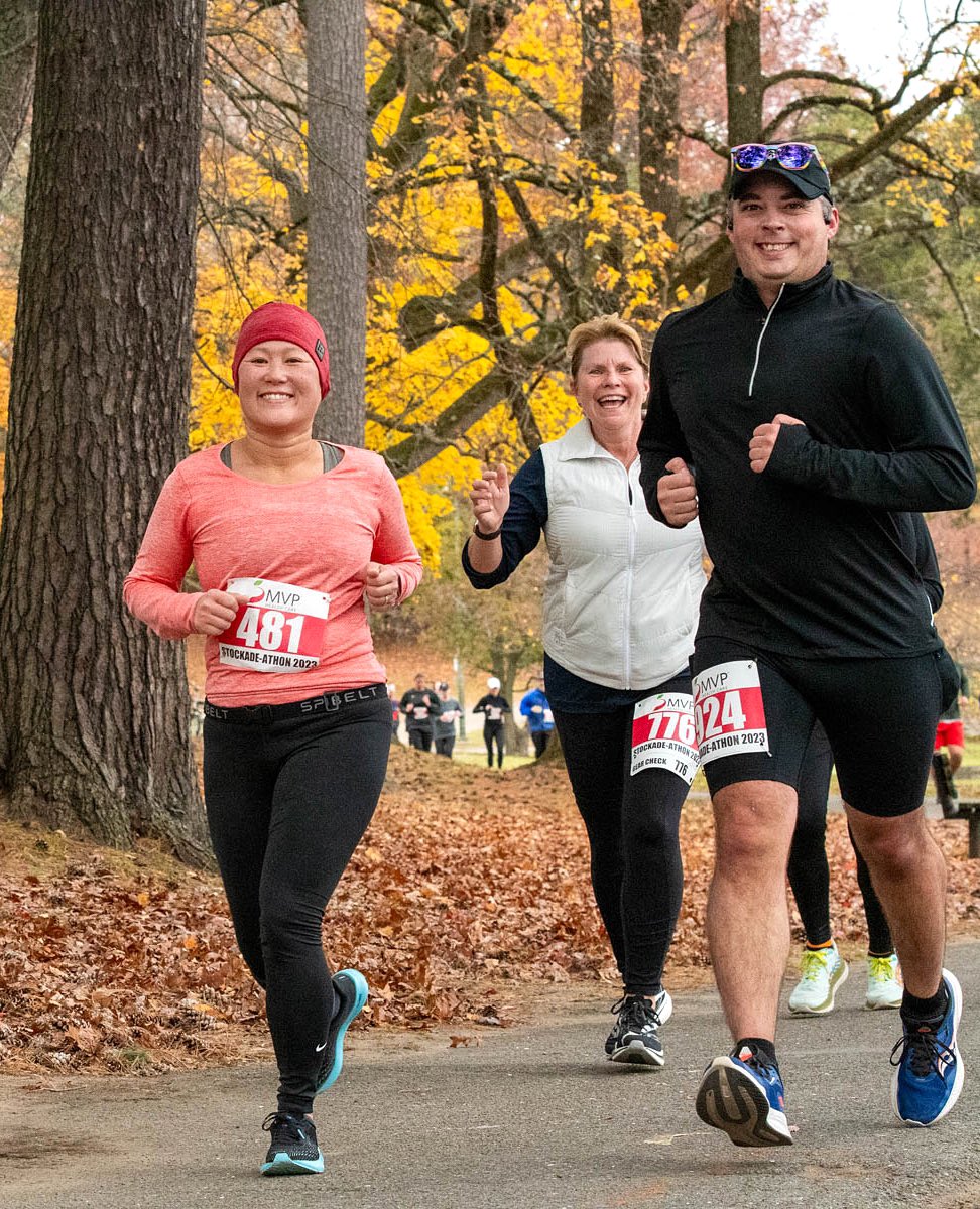 KevinMontano's tweet photo. Running is better with friends. 

So glad Jess convinced me to run the Hartford Marathon with her. I’ve gained not only a running buddy but a wonderful friend. 

Want to meet the best people? Join a run club. You won’t regret it. 

#RunChat #5Run8 #CollarCityRunnersClub https://t.co/Cr7HHfqnqx