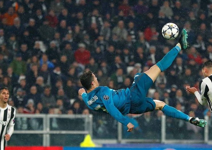 _DeJonginho's tweet photo. Tweet risqué : 

La bicyclette de Garnacho éteint celle de Cristiano Ronaldo https://t.co/3z1Oc5bWhX