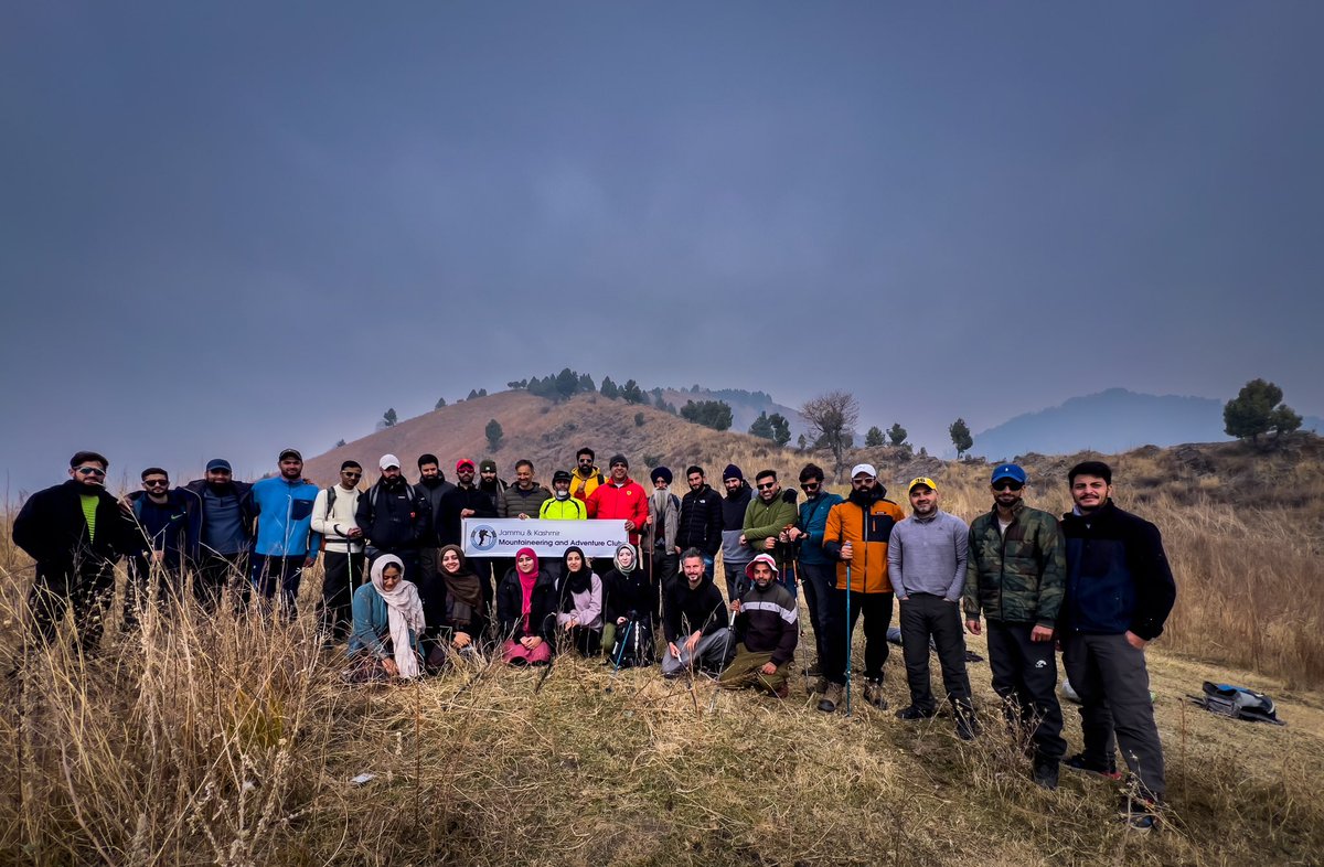 jkmaclub's tweet photo. JKMAC Sunday Trek to Shikargah in Tral town of Pulwama district.
#jkmac #jkmacsundaytreks #Trekking #hiking #adventure
https://t.co/IvDvtHo5Aw https://t.co/iOPECDScv8
