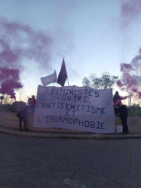 FIDLBordeaux's tweet photo. Un grand merci à l’AG féministe Bordeaux, à @noustoutes33, à la Batucada féministe Bordeaux et à bien d'autres organisations pour l'organisation, la bonne humeur et l'énergie apportées !! ✊✊🔥 https://t.co/9ASQpSvRAQ