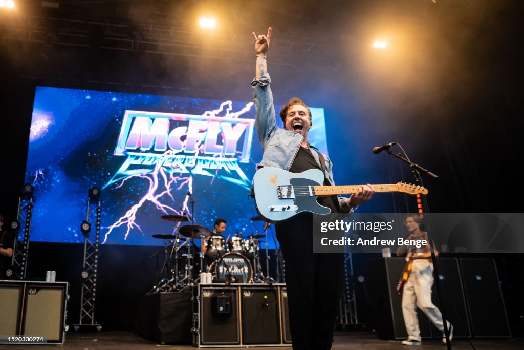 out of context mcfly tweet media