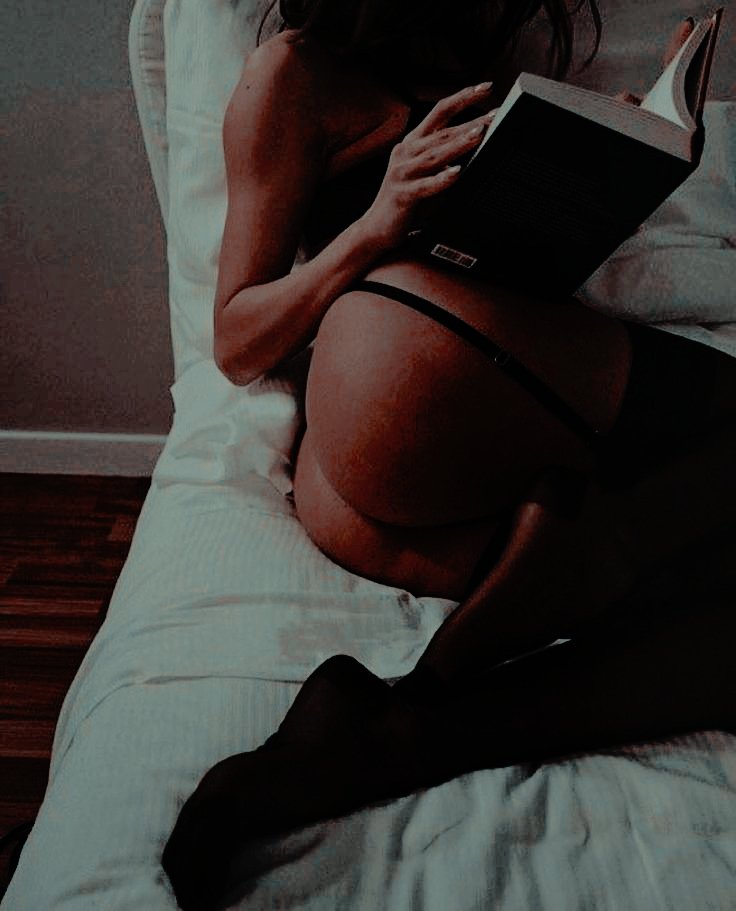 ㅤ
ㅤ
ㅤㅤ♡    🗨    ⌲ㅤㅤ   ∘  
ㅤㅤ○  liked  by  𝟑𝟗𝟓  and  𝐨𝐭𝐡𝐞𝐫𝐬.
ㅤㅤ𝗹𝗮𝗻𝗻𝗮𝗰𝘃𝗻𝗱𝘀𝗵 
ㅤㅤ“  #𝐒𝐄𝐃𝐔𝐂𝐓𝐈𝐕𝐄𝐒𝐔𝐍𝐃𝐀𝐘  ”
ㅤㅤsee  the  𝟏𝟐𝟕  comments.
ㅤㅤ𝟐  hours  ago.
ㅤ
ㅤ