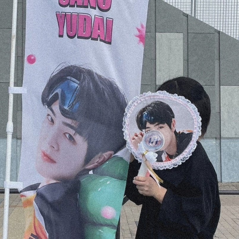 ひさこ tweet media