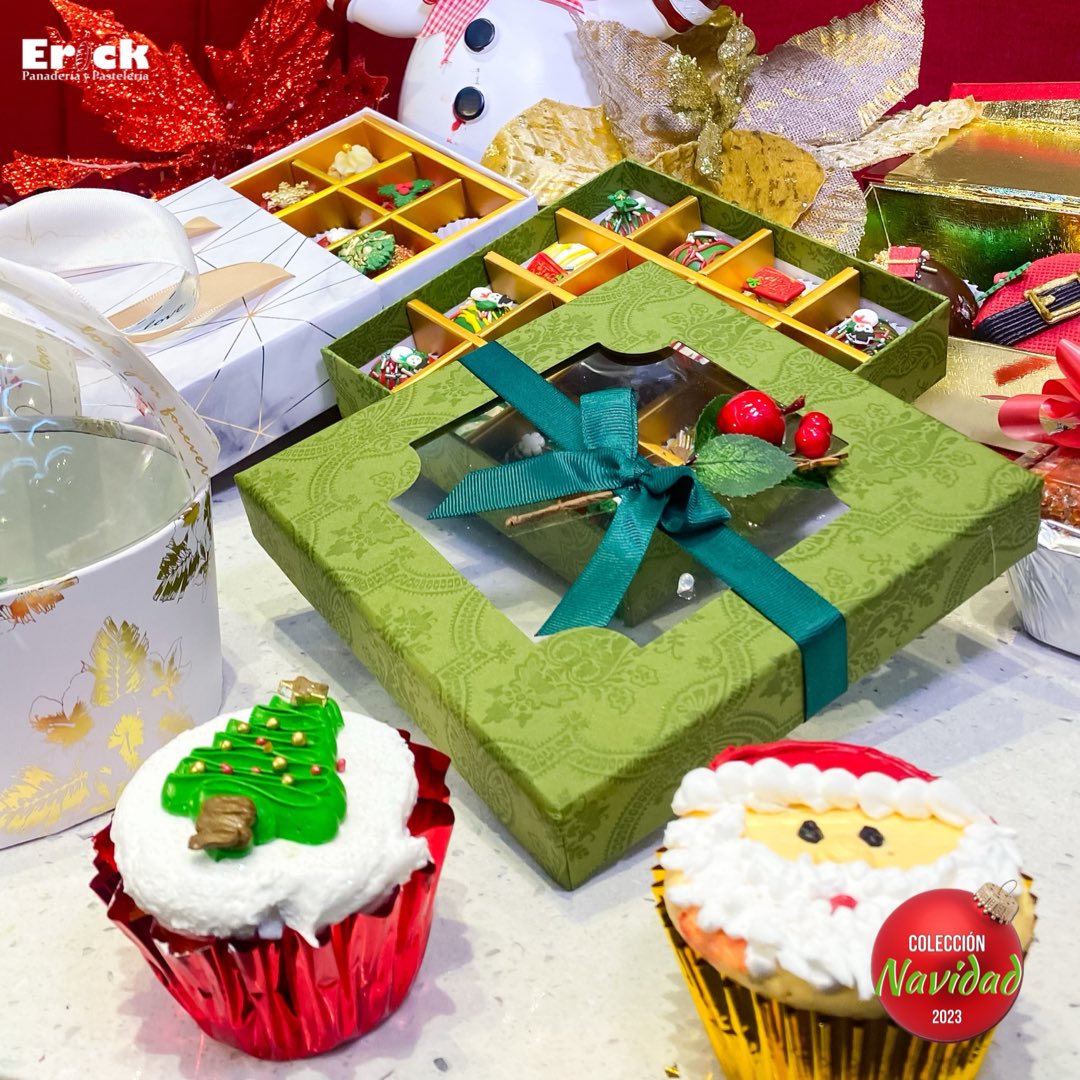 PanaderiaErick's tweet photo. 🎁⭐️🎄 Regala algo especial y delicioso. Las cajitas de navidad de #MaisonErick se arman de acuerdo a tu necesidad. Pídelos por WhatsApp 0986987391
.
.
.
Estamos en modo #NavidadErick https://t.co/7eMNkkYk7A