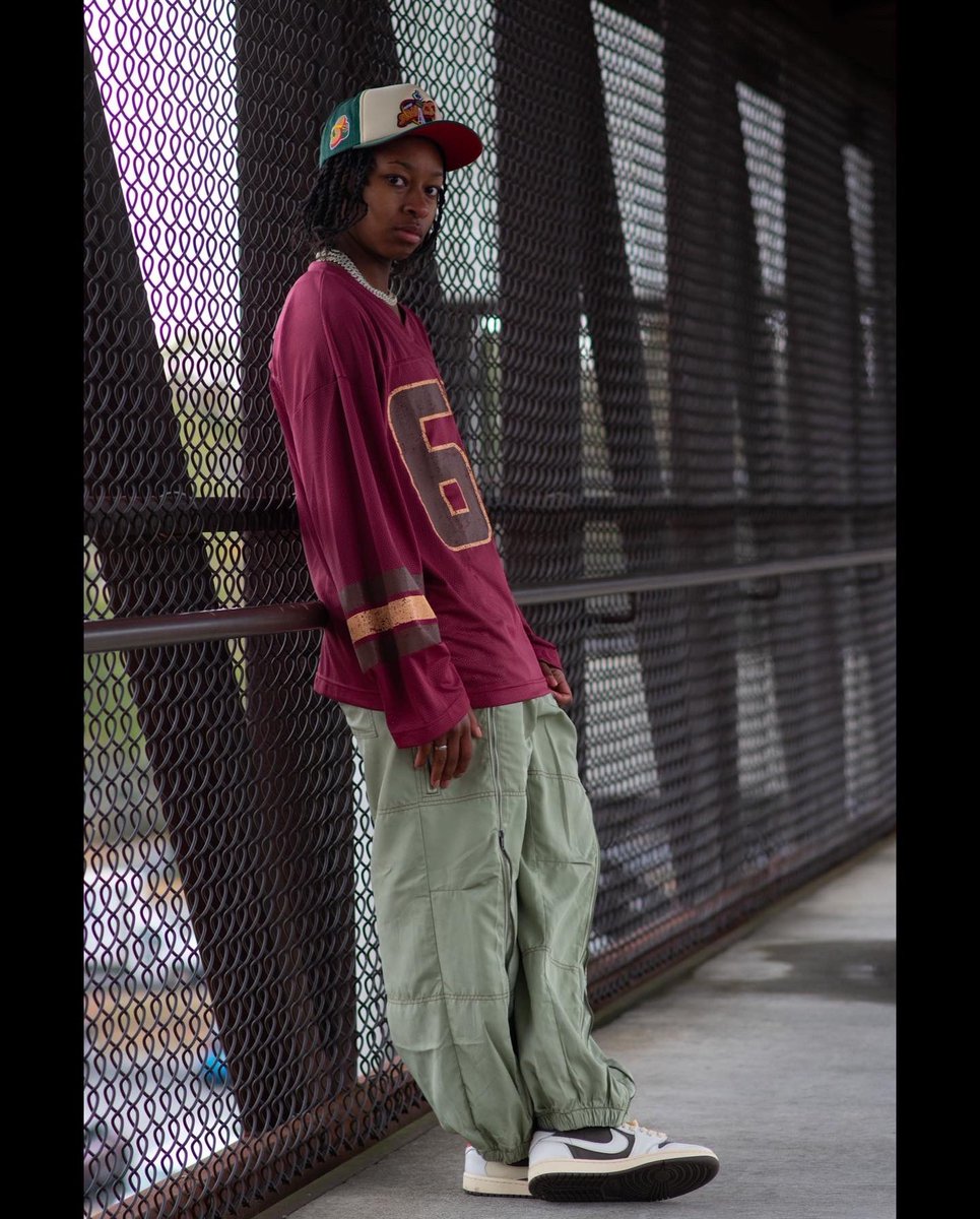 khaylanicole1's tweet image. 25 on the 25th ✨ #goldenyear