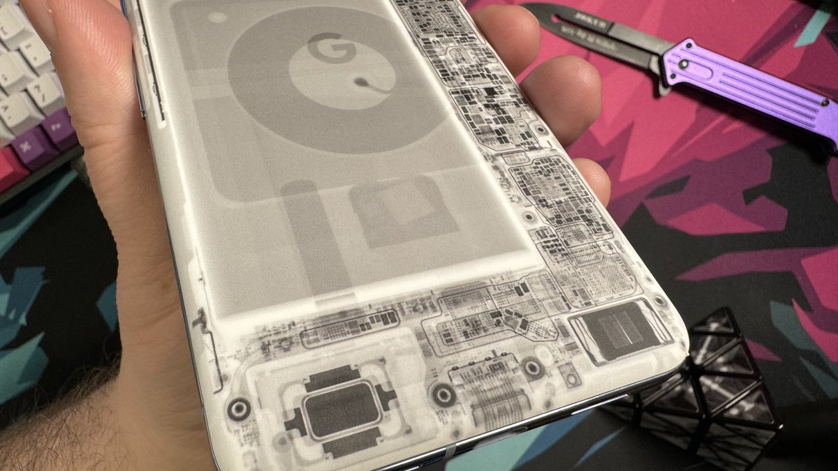 ZAKtalksTECH's tweet image. dbrand X-RAY. Go buy it. @dbrand 
👉 geni.us/dbrandX-RAY
(aff🔗) #dbrand