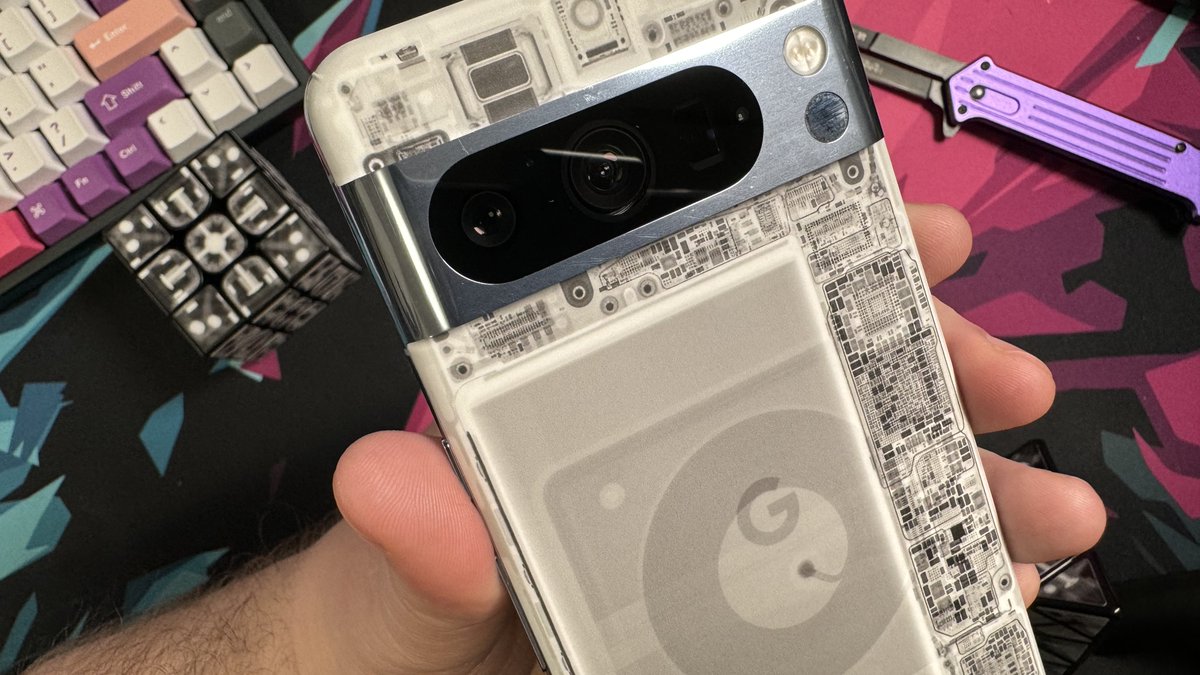 ZAKtalksTECH's tweet image. dbrand X-RAY. Go buy it. @dbrand 
👉 geni.us/dbrandX-RAY
(aff🔗) #dbrand