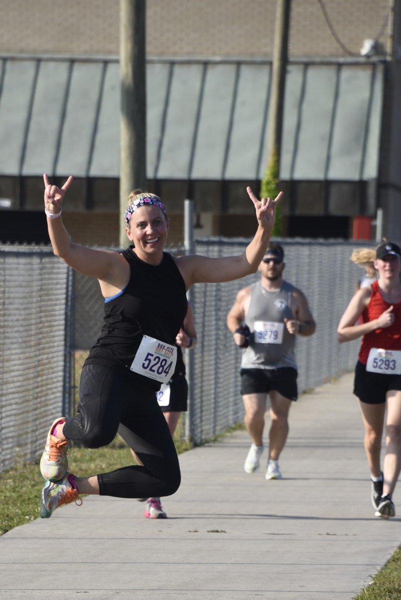 RBulls5k's tweet photo. We are incredibly grateful for our 5k sponsors and participants!

Join us January 13! Save 20% off of race registration through Monday with the code "THANKYOU"! 

Jump on this discount!!  https://t.co/oVzG0NllJN

Pictured: BSHS School Counselor Amanda Raschke at the 2023 5k https://t.co/9MFHrjmzfR