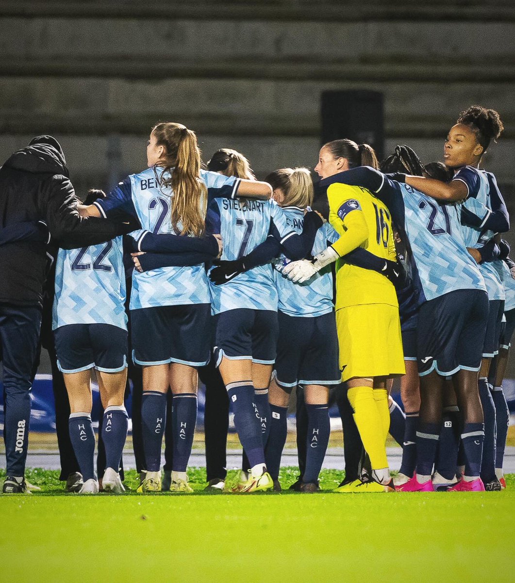 Laeti_Philippe's tweet photo. ๐ฉต๐ +1 pour ce 200e match de D1โฆ ๐งฌ โ
Merci ร tous pour vos messages ๐ค๐๐ผโ
โ
๐งค @KEEPERsportFR @AnthonyKrumhorn
๐ @hacfem
#lh #lehavre #hac #hacwomen #soccer #adn #women #football #goalkeeper #keepitall #ksfamily #keepersport https://t.co/94JYGfeqFB