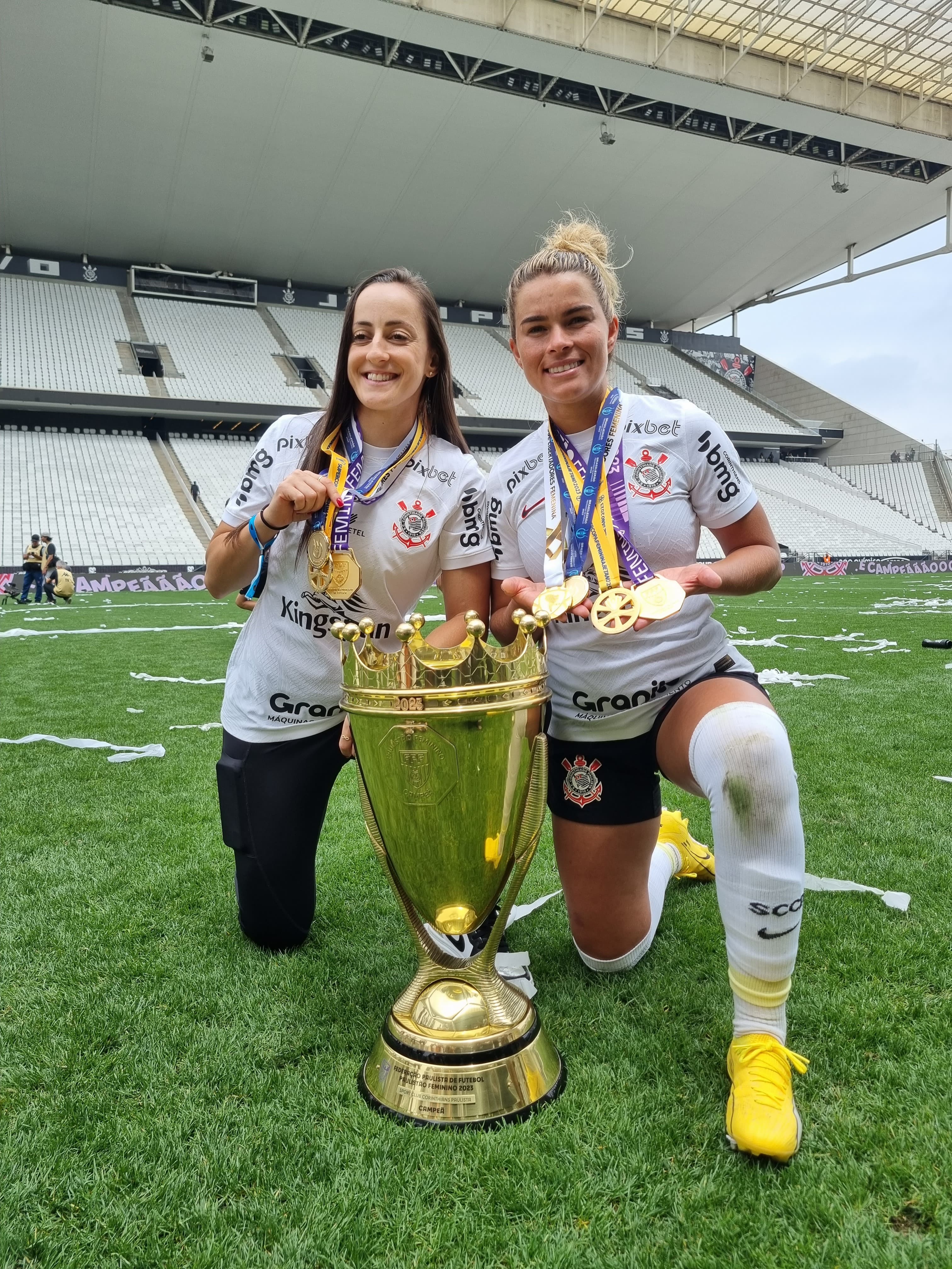 Corinthians Futebol Feminino on X: FIIIIIMMMMM DE JOGOOOO!! O Corinthians  é tetracampeão do Campeonato Paulista Feminino!🏆🏆🏆🏆   / X