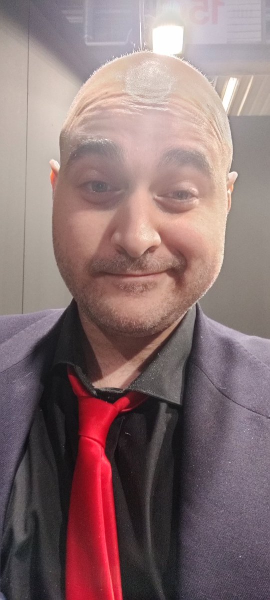 "If Palermo wins the whole thing I'm shaving my beard on stage"

Thank you very much <a href="/ScreamRL/">scream33.</a>

Congratulazioni aquile 🦅 <a href="/PalermoEsports/">Palermo Esports</a> Siete campioni d'Italia! 🏆🇮🇹