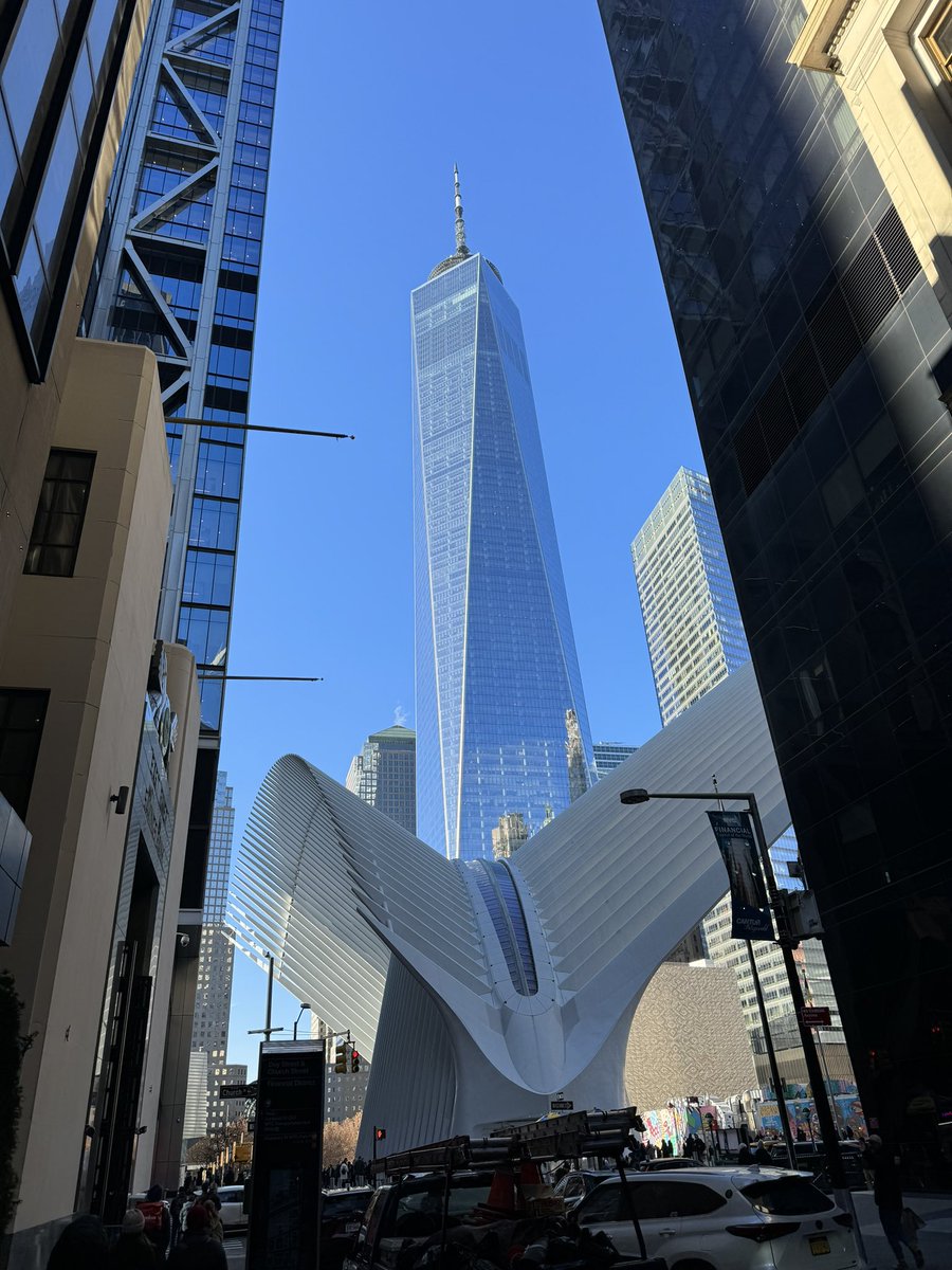 Sellsideshooter's tweet photo. NYC. https://t.co/fEGJ0BucEW