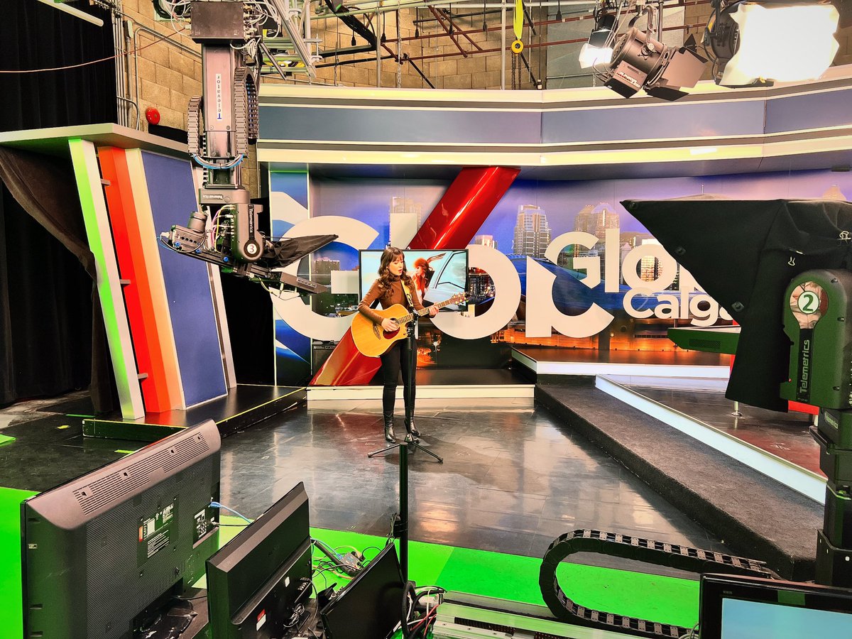 What a great way to start my morning! Thank you so much to Gaby and everybody at @GlobalCalgary for having me on this morning 🥰❤️🎶 I really appreciate the support!
