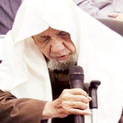 ALfalehaaa's tweet photo. #الدكتور_محمد_المفدى 
1. توفي اليوم العلامة شيخ النحاة في المملكة د. محمد المفدى رحمه الله، وهو ممّن بذل نفسه للعلم والتعليم، وكان ذا صلة قوية بالشيخ ابن باز رحمه الله، ويُعدّ من أوائل السعوديين الذي تخرّجوا في الأزهر بمصر..
اتصلتُ به مرّة لسؤاله عن قضية نحويّة أشْكَلت عليّ، https://t.co/TQ3z2PvQFY