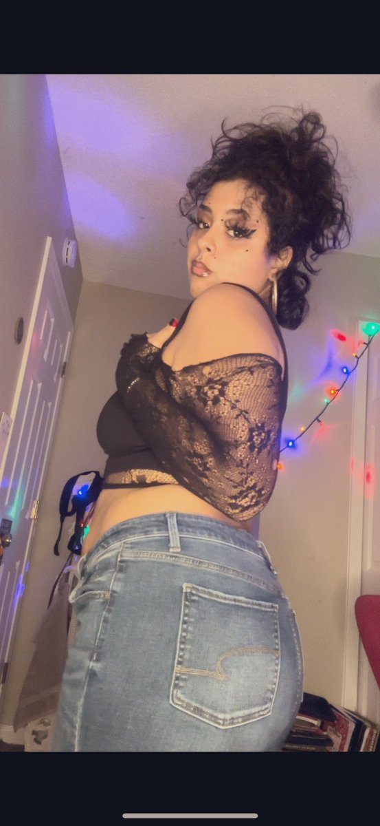 searchforalex's tweet photo. @searchforalex on all socials (except sc)

Jack of all trades, offering one free reading in dms to promote readings and confirmation. Also makeup tutorials and advice :)💅💙

#tarot #tarotreader #oracle #oraclereader #makeupartist #mua #Influencer #beautyguru #spritual https://t.co/urqXXYmPeE