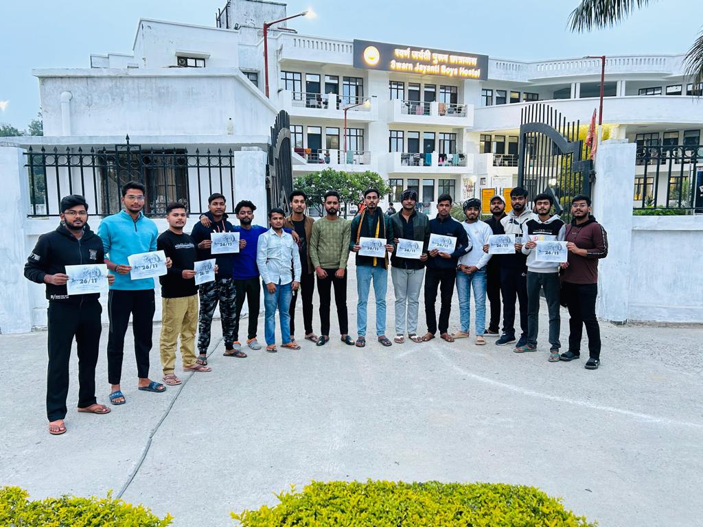 charchachakra's tweet photo. https://t.co/jSML2JBqAJ
आतंकी आक्रमण में वीरगति को प्राप्त योद्धाओं को श्रद्धांजलि
नवंबर 26, 2023 • Kumar dinesh priyaman
@BJP4UP @DMKanpur @InfoDeptUP @jspbharatvarsh @PIBHindi @iamkishorij @pib @PIB_India @UPGovt @myogioffice https://t.co/2aL84ToO4N