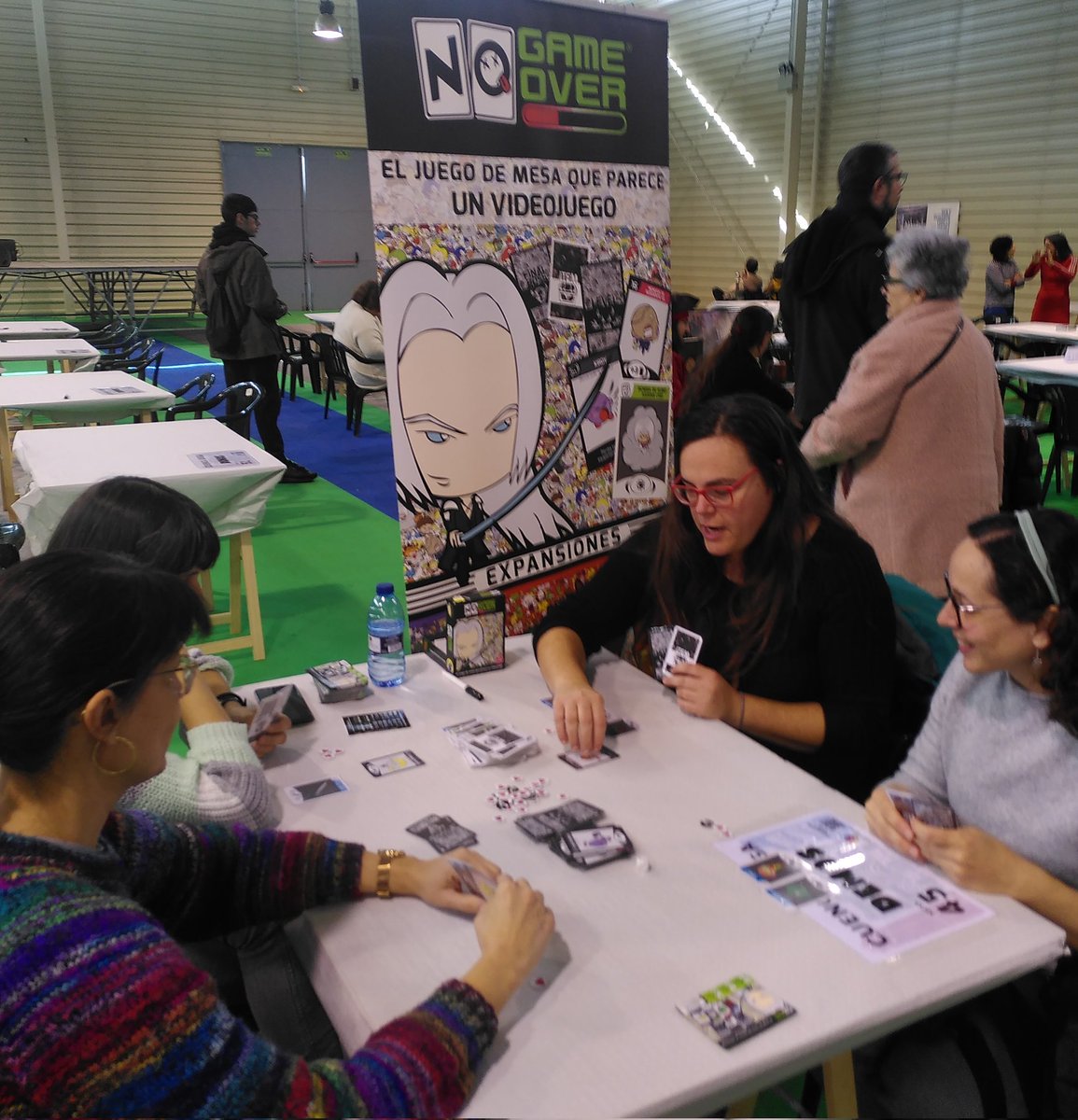 Esta mañana en #Cuencajuega hemos seguido a tope de partidas. Gracias a Dados Colgados por organizar y por cedernos una mesa en este evento de #juegosdemesa tan molón. Nos vemos en próximas ediciones!!