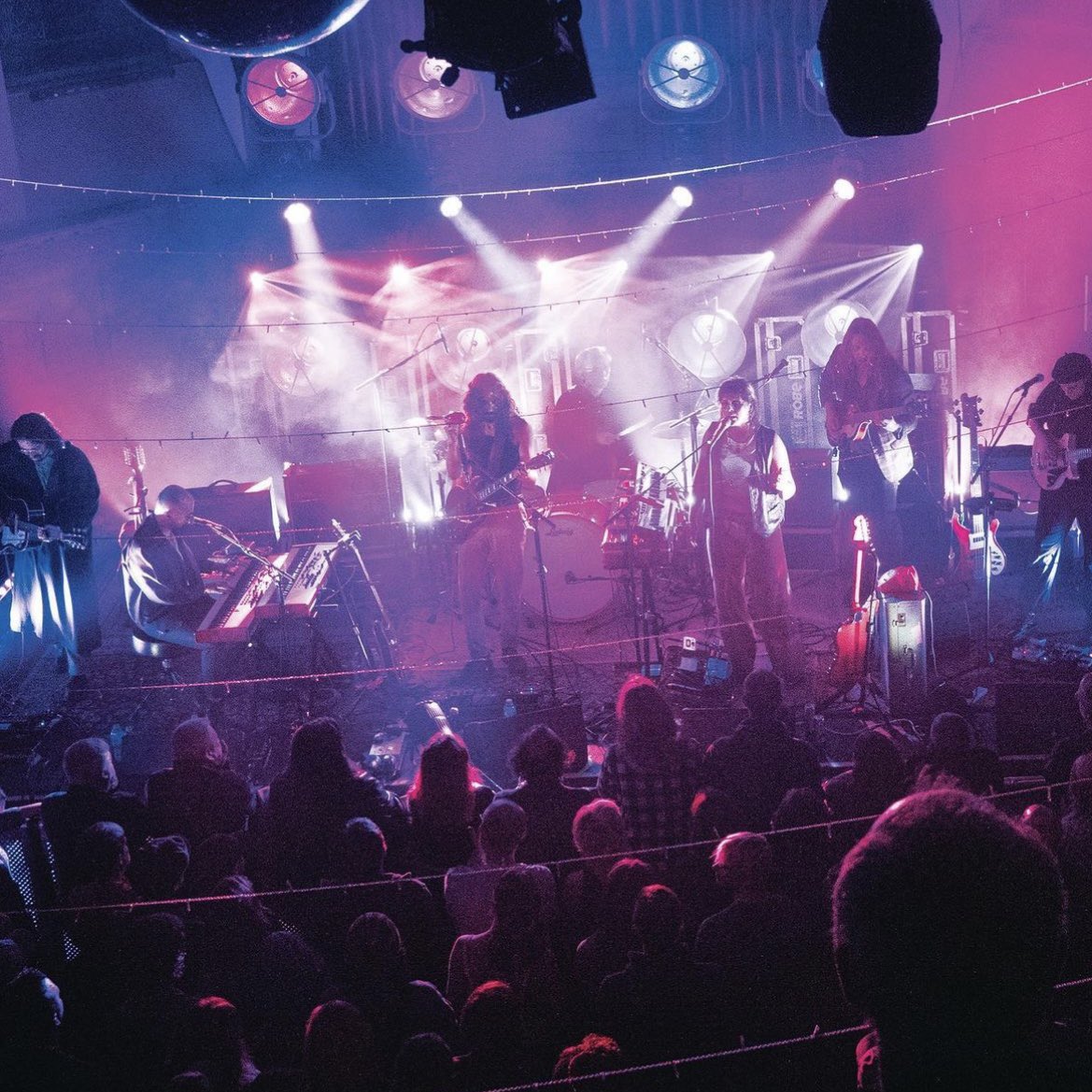 cameronhjhughes's tweet photo. Had a brilliant time back with @TheJoyHotel as TM for their debut album launch show!💥
These guys are spectacular live and their entire set was filmed and recorded for a live album - keep your eyes peeled for that… 👀
📸 Jean Yuzheng Zhang
#LiveMusic #TourManagement #Glasgow https://t.co/FhLV2Ai9rc