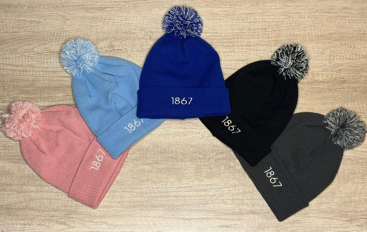 ForgedSheff's tweet image. FOUNDED by FORGED. The 1867 &amp;amp; 1889 range honouring Sheffield’s two iconic football teams. Woolly hats now on sale to get us started. Additional photos below 👇🏼👇🏼👇🏼

#swfc #twitterblades